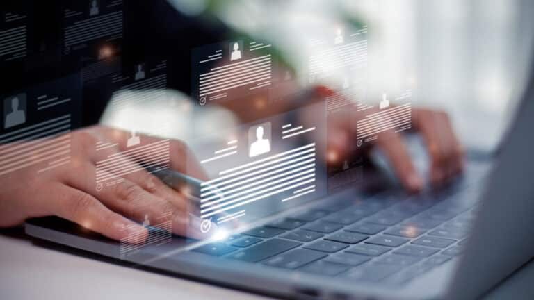 Oikeus omiin henkilötietoihisi