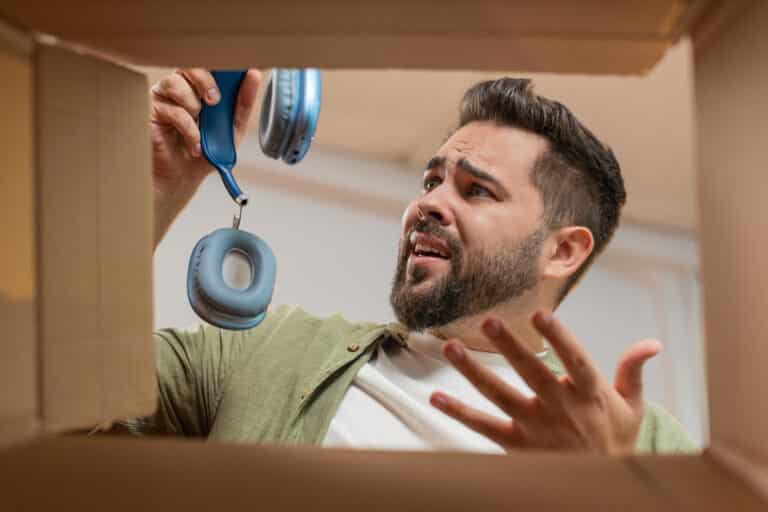 Kuluttajaliitto kuluttajan oikeuksien päivänä: Pysytään turvassa!